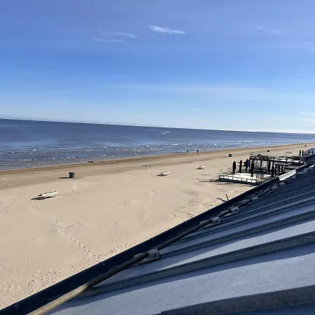 Two-story Seaside