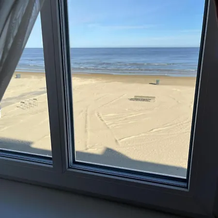 Two-story Seaside * Jūrkalne
